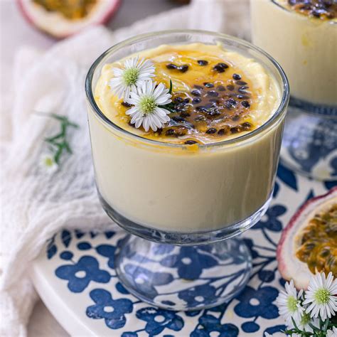 easy passion fruit mousse